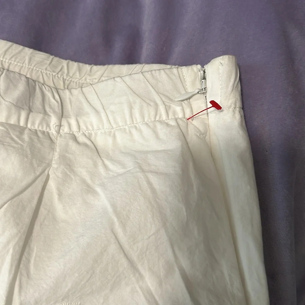ELOQUII White Eyelet shorts - Size 18 - Picture 3 of 4